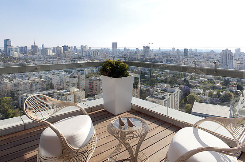Beautiful Tel Aviv Apartment by Lanciano Design beautiful tel aviv apartment by lanciano design 974d7e6