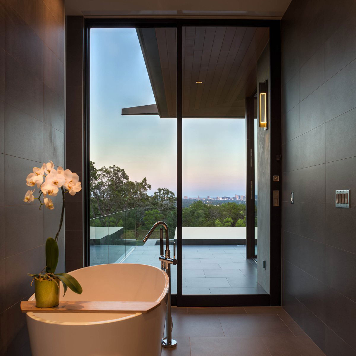 Beautiful Waterfall House In Austin, Texas beautiful waterfall house in austin texas b26953a