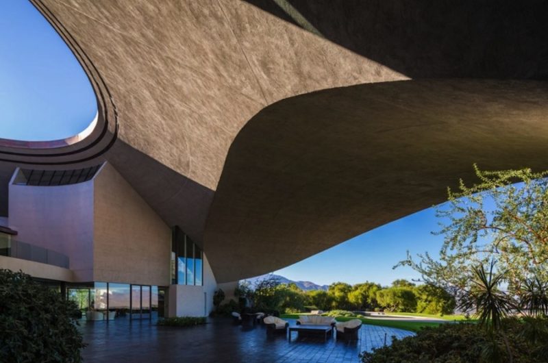 Bob Hope's Palm Springs Dream Home Priced at $50,000,000 bob hopes palm springs dream home priced at 50000000 1f69370