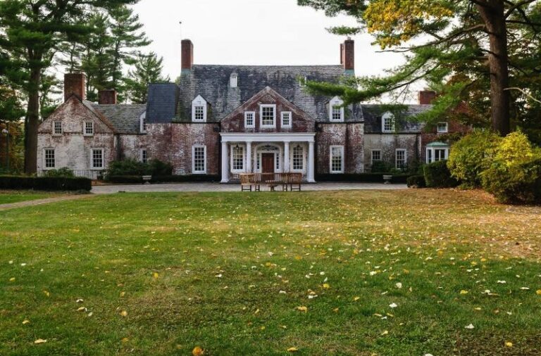 breathtaking sunninghill estate in old brookville new york 7c403e7
