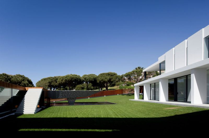 Casa Vale Do Lobo in Southern Portugal casa vale do lobo in southern portugal 117aa52