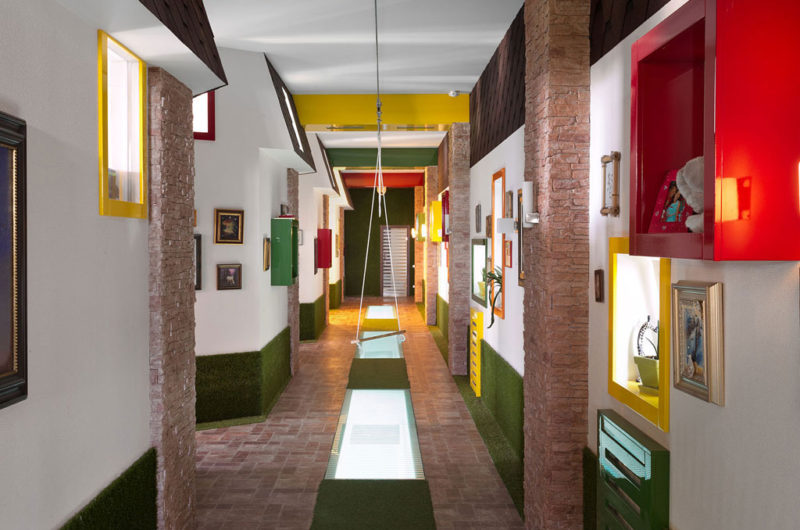 Charming House in Dnepropetrovsk by Yakusha Design charming house in dnepropetrovsk by yakusha design 3d0e8ba