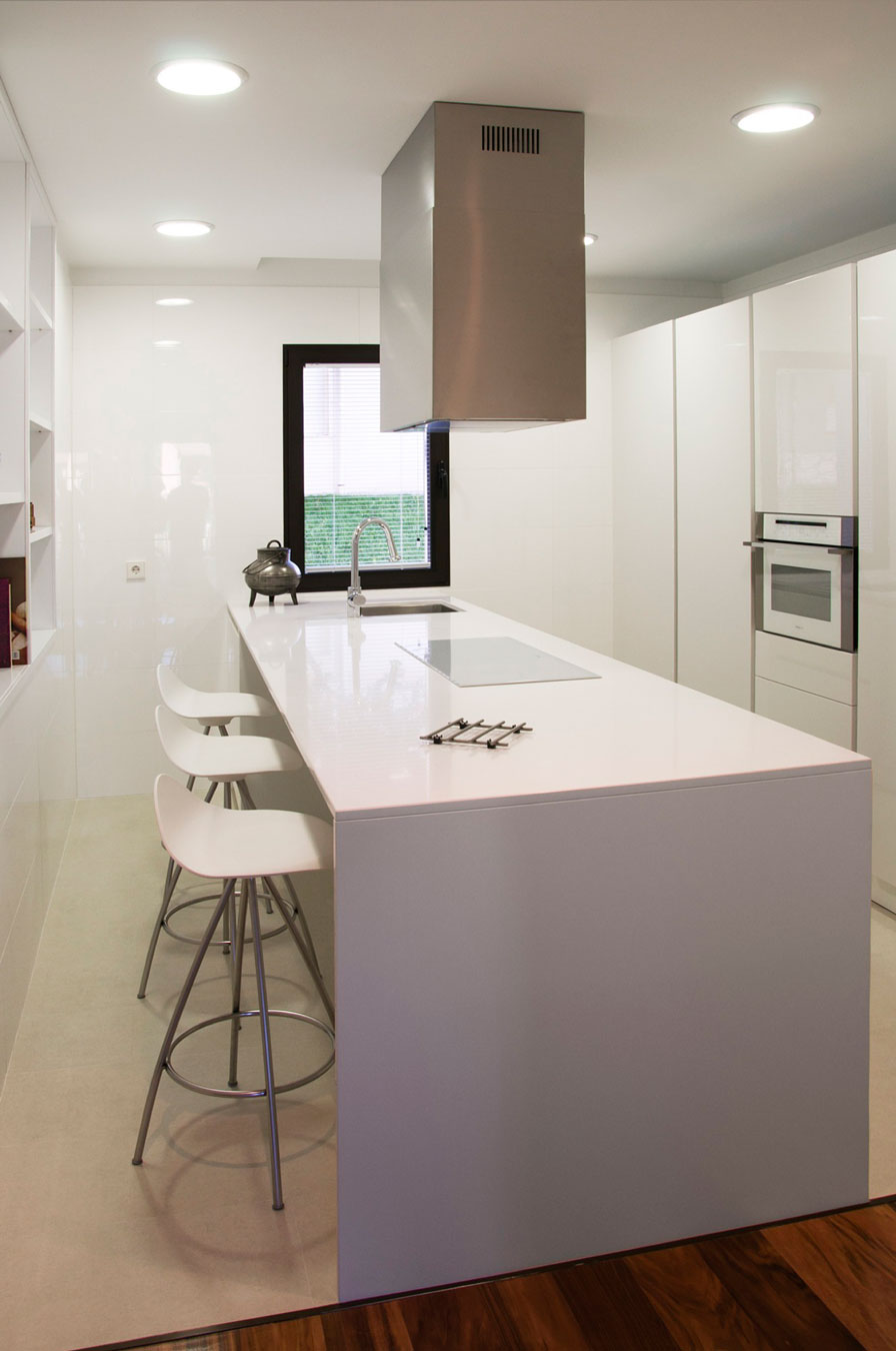 Classy Casa CM28 in Burgos, Spain by Gaztelu Jerez Arquitectos classy casa cm28 in burgos spain by gaztelu jerez arquitectos 0875c5e