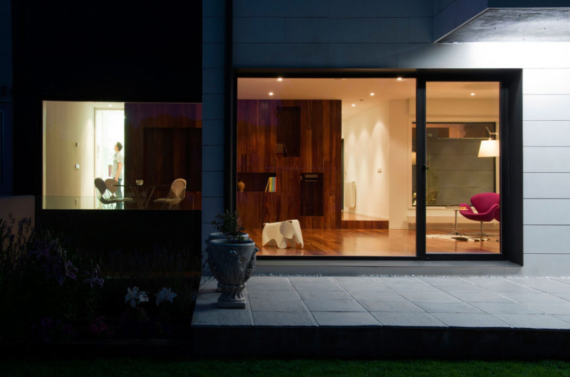 Classy Casa CM28 in Burgos, Spain by Gaztelu Jerez Arquitectos classy casa cm28 in burgos spain by gaztelu jerez arquitectos 1df3145