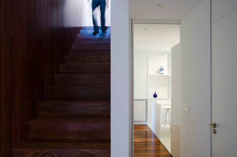 Classy Casa CM28 in Burgos, Spain by Gaztelu Jerez Arquitectos classy casa cm28 in burgos spain by gaztelu jerez arquitectos c2c10c3