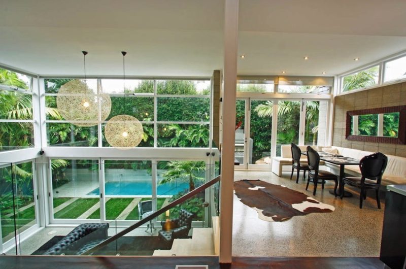 Contemporary Hollywood Glamour in New Zealand Auction contemporary hollywood glamour in new zealand auction ddb6c9e