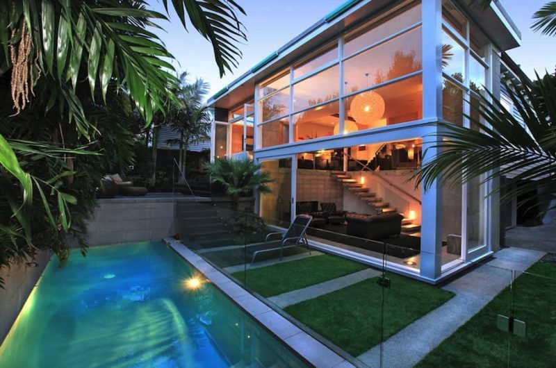 Contemporary Hollywood Glamour in New Zealand Auction contemporary hollywood glamour in new zealand auction eb1cf0a