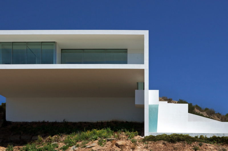 Contemporary House on the Cliff by Fran Silvestre Arquitectos contemporary house on the cliff by fran silvestre arquitectos 589ed63