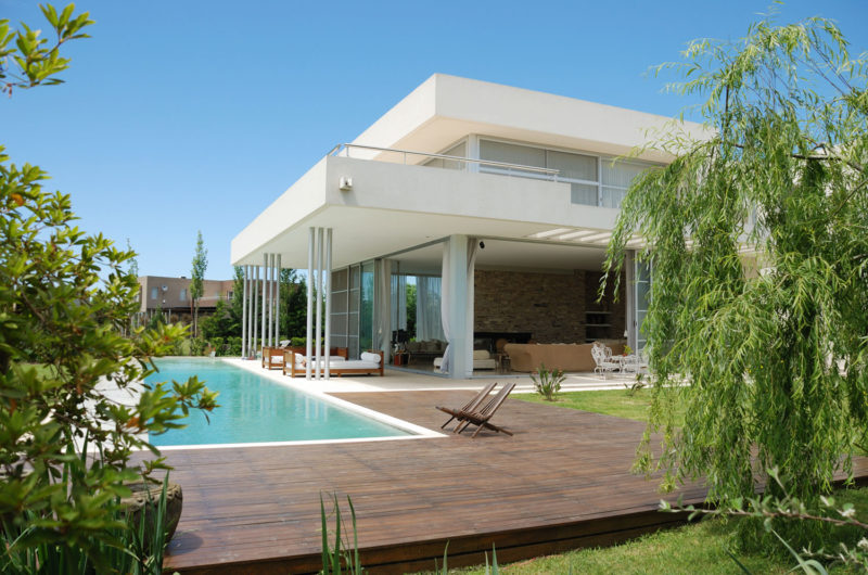 Coquettish Agua House by Barrionuevo Sierchuk Arquitectas coquettish agua house by barrionuevo sierchuk arquitectas 63ab538