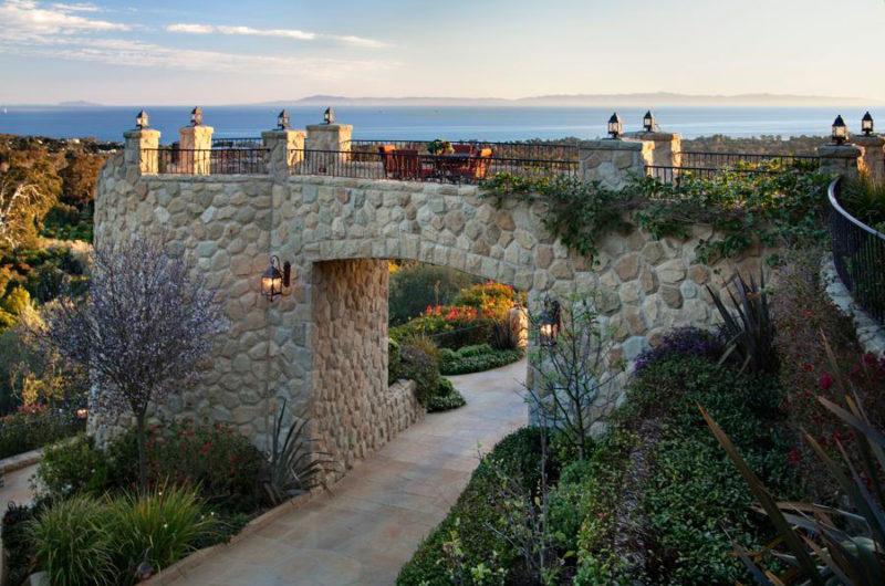 Exclusive Chateau Sur La Mer exclusive chateau sur la mer 87b99b1