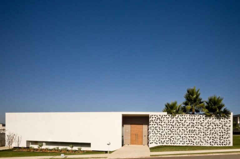 exquisite casa do patio in goiania brazil 4be127a