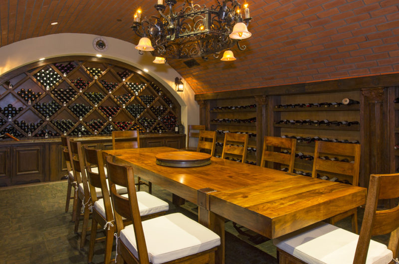 Extravagant Italian Villa in Beverly Hills, California extravagant italian villa in beverly hills california 1f3afeb