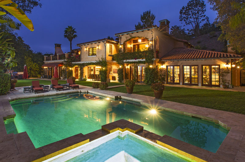 Extravagant Italian Villa in Beverly Hills, California extravagant italian villa in beverly hills california 954eadb