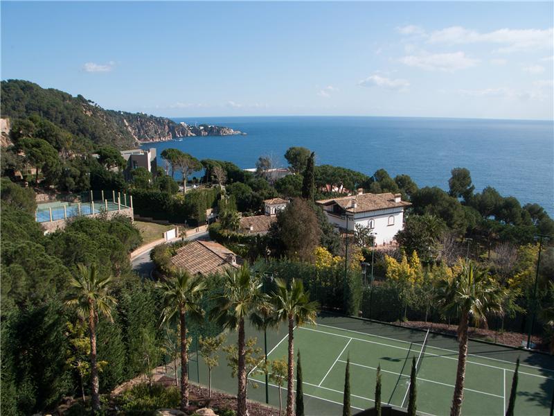 Fabulous Modern Designer Villa in Spain fabulous modern designer villa in spain 8f812a9