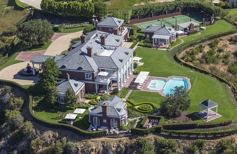 fancy newbern court in california db83875