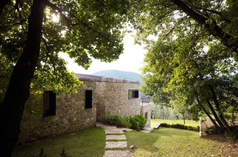 Fine Fioravanti Poolhouse by MDU Architects fine fioravanti poolhouse by mdu architects 05b3635