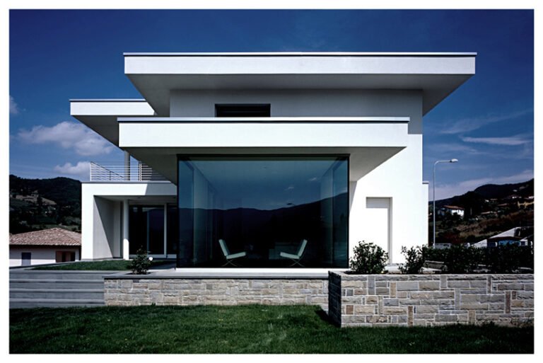 gorgeous private house by studio lucio serpagli architects ee0959f