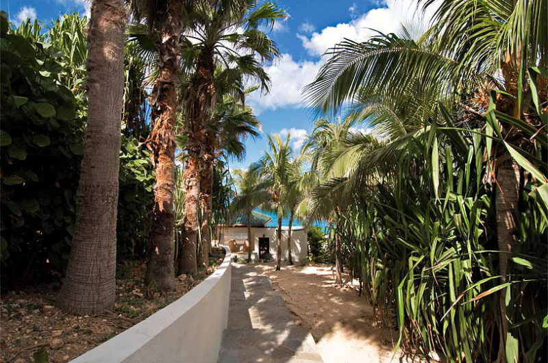 Impressive L’Oasis in Terres Basses – Baie Rouge impressive loasis in terres basses baie rouge b18cc9a