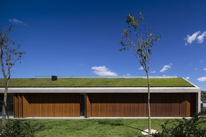 Inviting MM House by Studio MK 27 – Marcio Kogan + Maria Cristina Motta inviting mm house by studio mk 27 marcio kogan maria cristina motta 2657e80