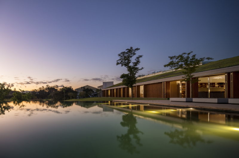 Inviting MM House by Studio MK 27 – Marcio Kogan + Maria Cristina Motta inviting mm house by studio mk 27 marcio kogan maria cristina motta 8373367