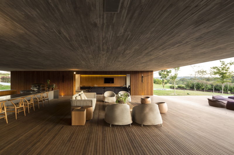 Inviting MM House by Studio MK 27 – Marcio Kogan + Maria Cristina Motta inviting mm house by studio mk 27 marcio kogan maria cristina motta 85afb73