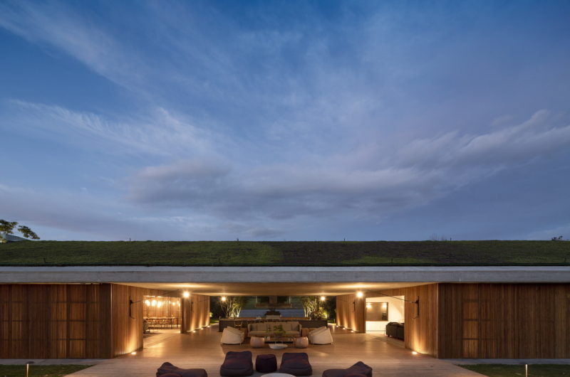 Inviting MM House by Studio MK 27 – Marcio Kogan + Maria Cristina Motta inviting mm house by studio mk 27 marcio kogan maria cristina motta e1858eb