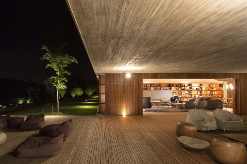 Inviting MM House by Studio MK 27 – Marcio Kogan + Maria Cristina Motta inviting mm house by studio mk 27 marcio kogan maria cristina motta eecc2c5