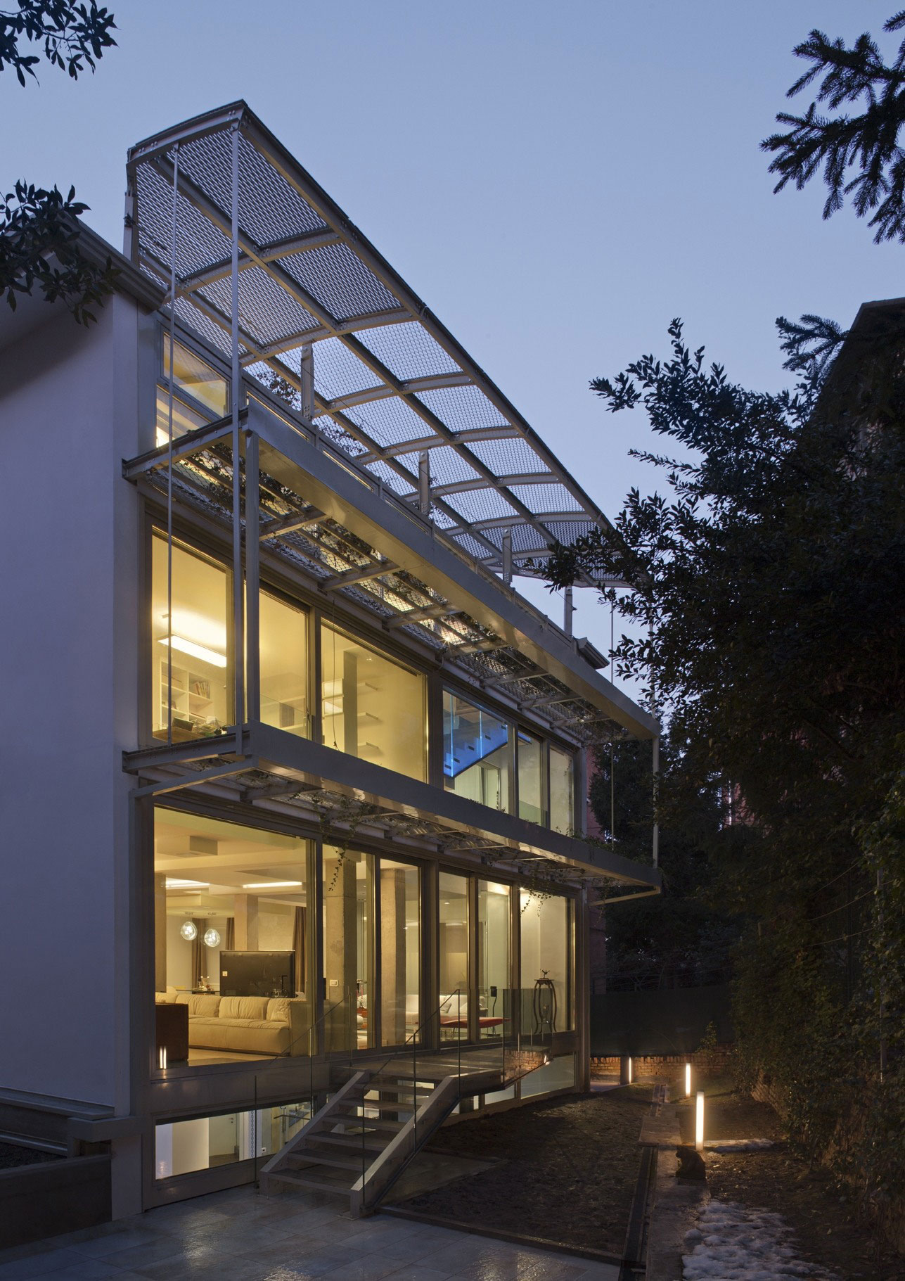 Italian Style Home and Showroom by Iosa Ghini Associati italian style home and showroom by iosa ghini associati 65ca2f2