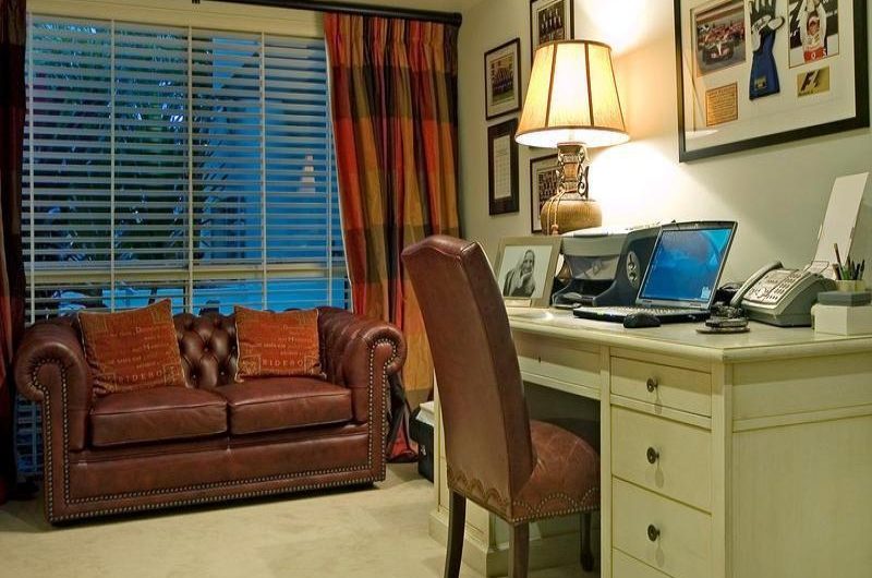 Jaunty Waterfront Home in Sanctuary Cove jaunty waterfront home in sanctuary cove 2304328