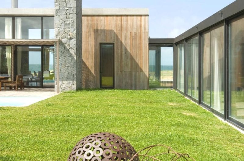 La Boyita Luxury Residence by Martin Gomez Arquitectos la boyita luxury residence by martin gomez arquitectos c323f8d