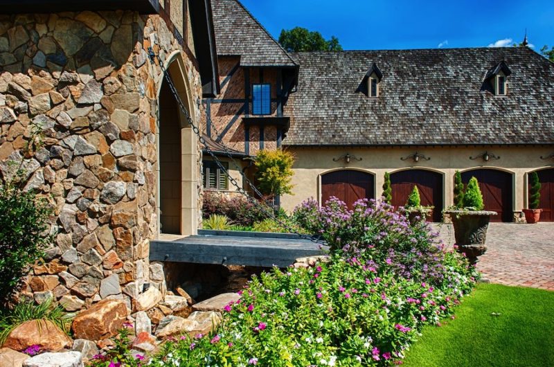 Lakefront Old World Charm Residence in North Carolina lakefront old world charm residence in north carolina 66e4a48