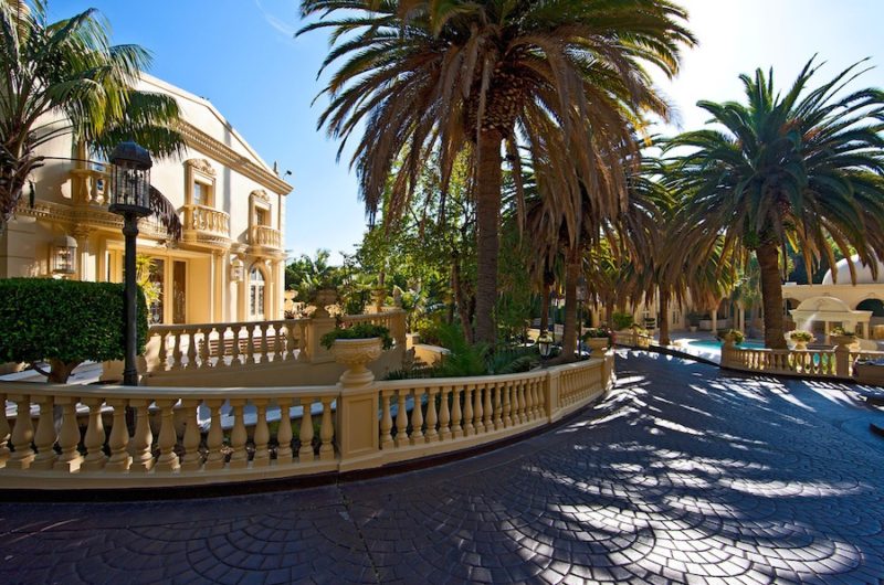 Lavish Chateau d'Or in Los Angeles, California lavish chateau dor in los angeles california 0293e43