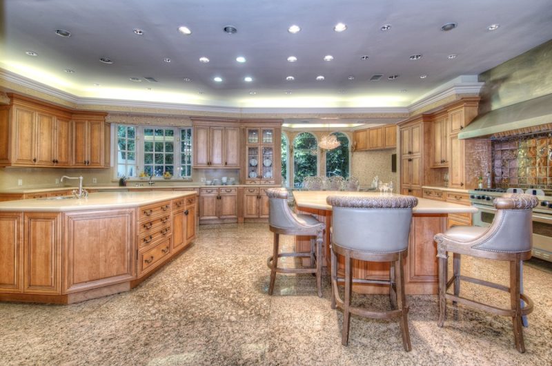 Lavish Chateau d'Or in Los Angeles, California lavish chateau dor in los angeles california f0ff9ee