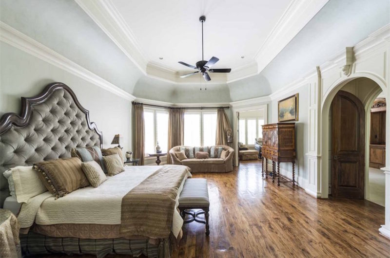 Luxe European-Styled Manor In Alpharetta, Georgia luxe european styled manor in alpharetta georgia 97202e7