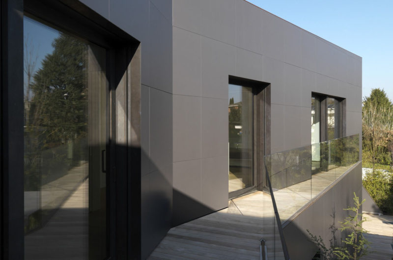 Luxe Private House in Sassuolo by Enrico Iascone Architetti luxe private house in sassuolo by enrico iascone architetti 957f860