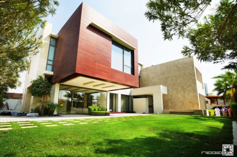 luxurious private villa in dubai 61037a9