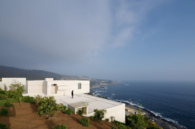 MO House In Zapallar, Chile mo house in zapallar chile ec8ebb8