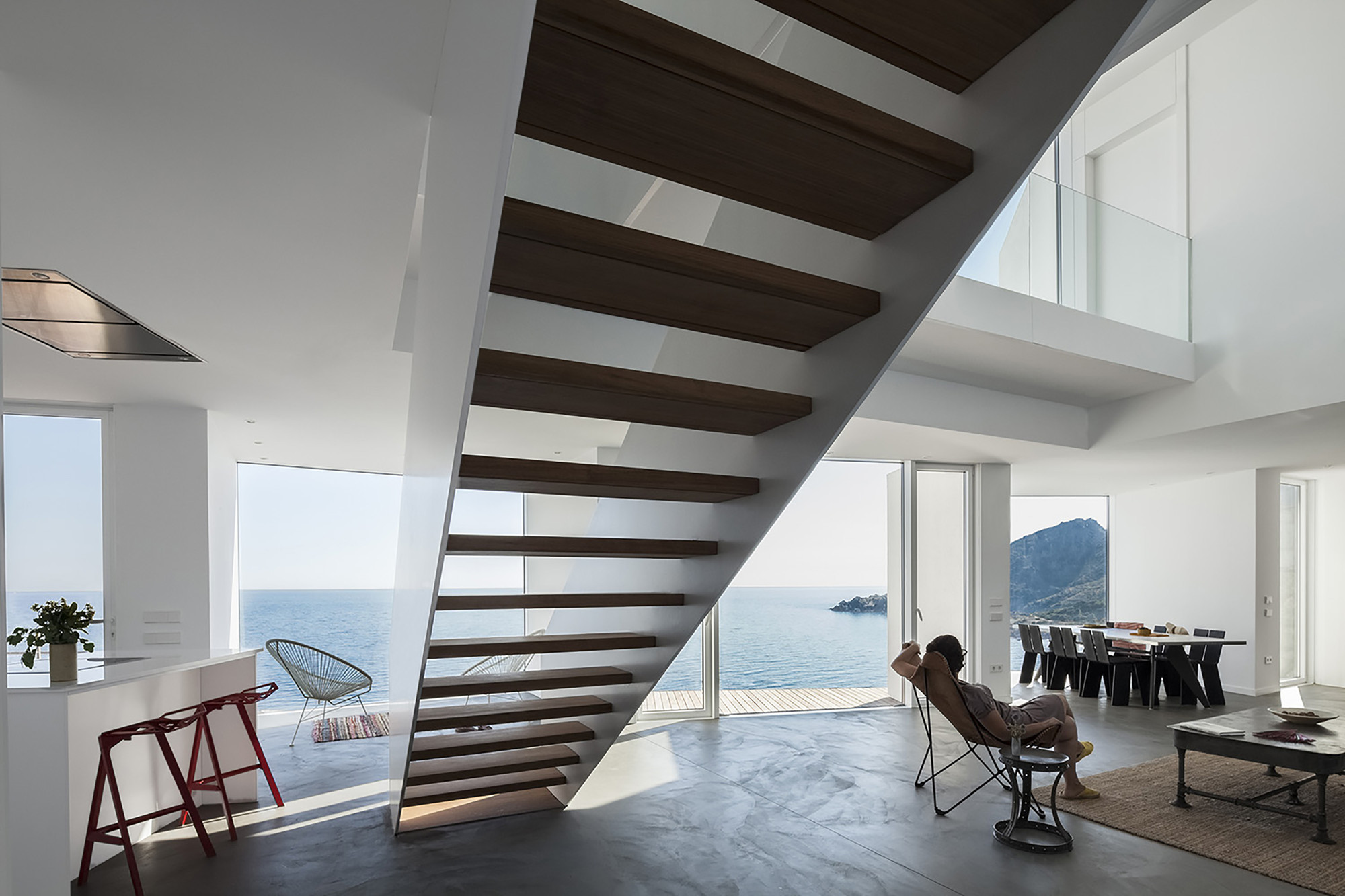 Modern Sunflower House In El Port de la Selva, Girona, Spain modern sunflower house in el port de la selva girona spain 4ad2bff