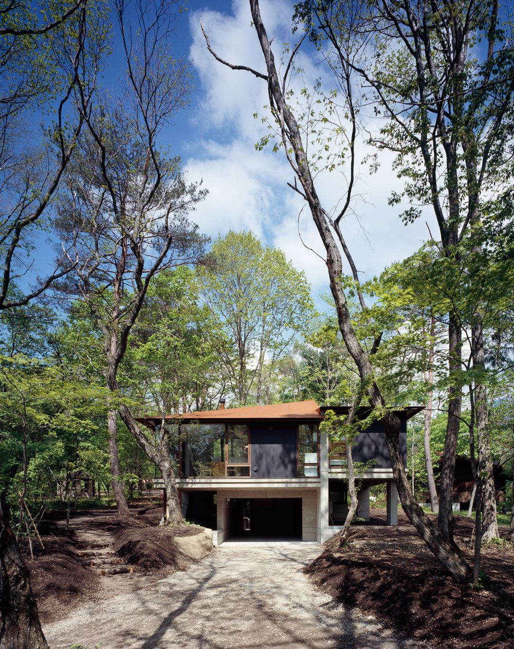 Nature Embracing Villa-K Residence In Nagano, Japan nature embracing villa k residence in nagano japan b300bb0