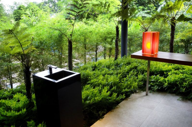 Nature-Friendly Cluny House by Guz Architects nature friendly cluny house by guz architects ec4f6f1