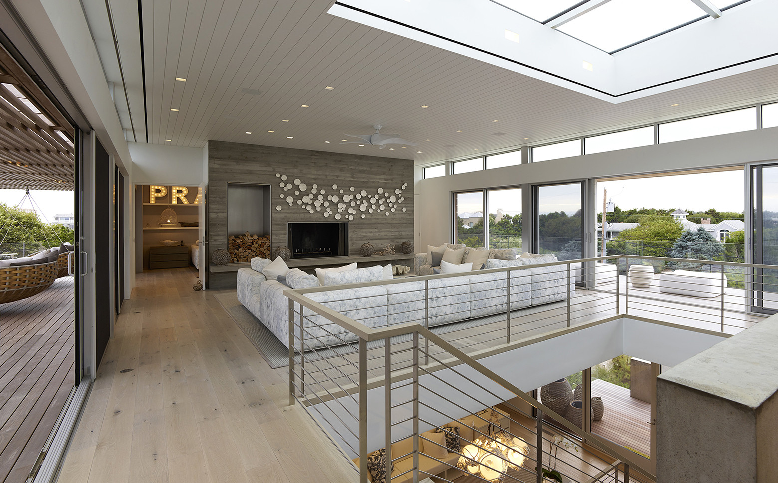 Ocean Deck House In Bridgehampton, NY, USA ocean deck house in bridgehampton ny usa b6bfb72