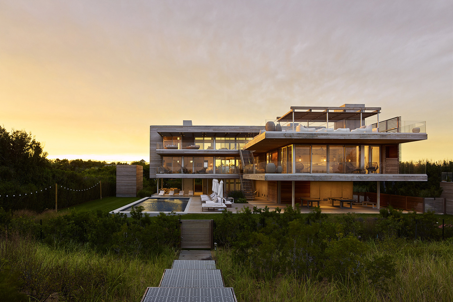 Ocean Deck House In Bridgehampton, NY, USA ocean deck house in bridgehampton ny usa c3c4bb4