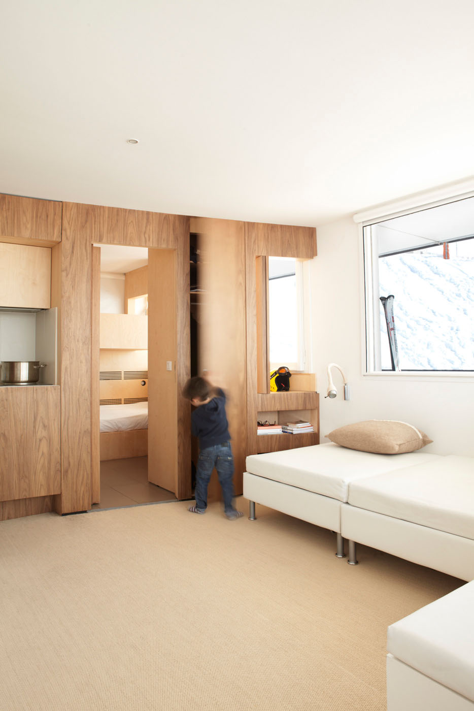 Outstanding Interior Solution for The Cabin by H2o Architects outstanding interior solution for the cabin by h2o architects 3ad1256