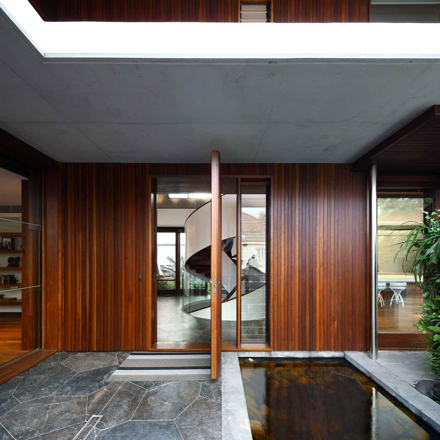 Oxlade House In Brisbane, Australia oxlade house in brisbane australia cab765e