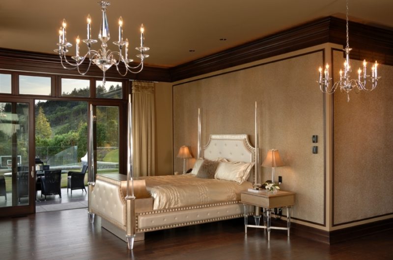 Pompous Former Bachelor Canada Mansion on a Special Offer pompous former bachelor canada mansion on a special offer 40341ab