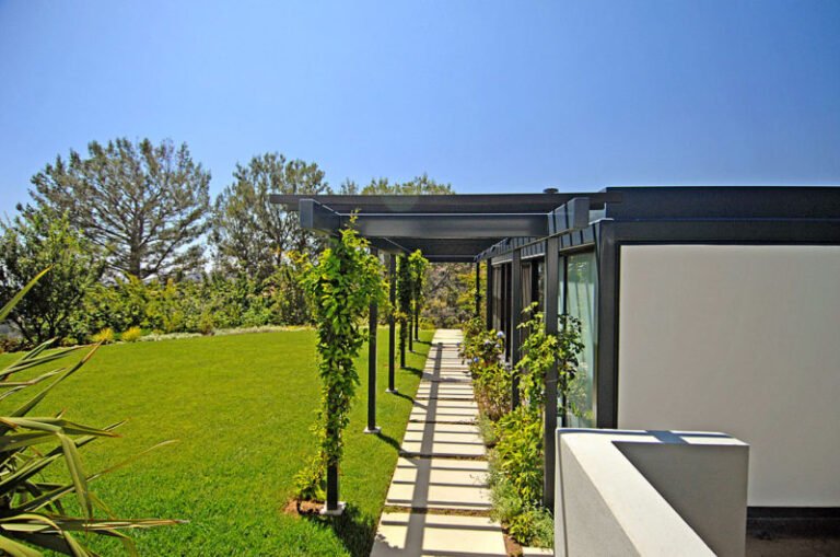 remarkable bel air residence by archibald quincy jones b704389