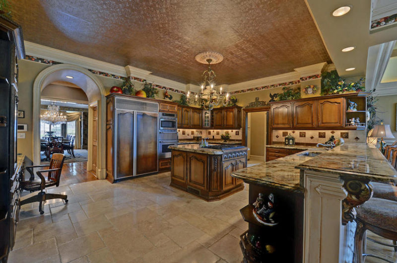 Royal-Like European-Style Property in Georgia, United States royal like european style property in georgia united states 12d8eba