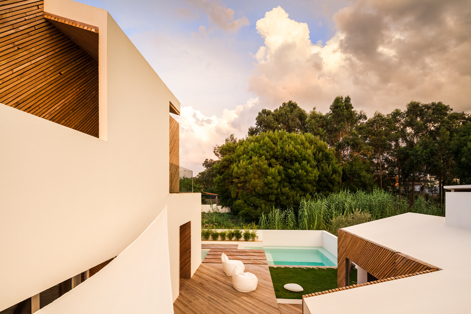 SilverWoodHouse In Mindelo, Portugal silverwoodhouse in mindelo portugal 043ef5c