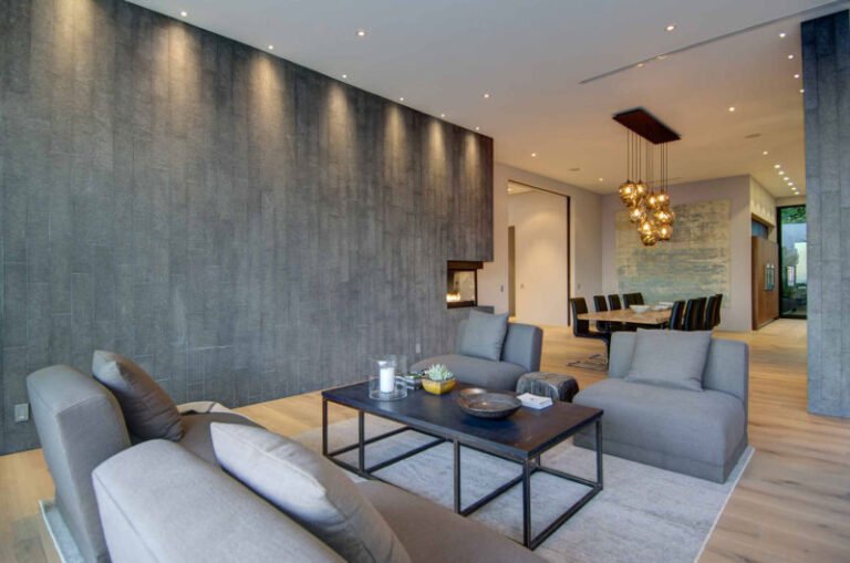 spacious and luxurious home in los angeles california c834159