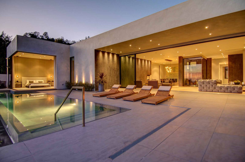 Spacious and Luxurious Home in Los Angeles, California spacious and luxurious home in los angeles california f7f44fd